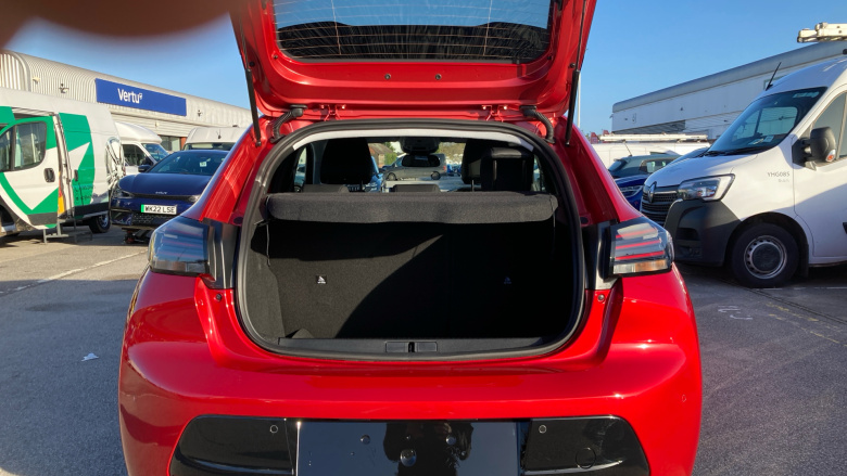 Peugeot 208 1.2 Hybrid 110 Allure 5dr e-DSC6 Petrol Hatchback